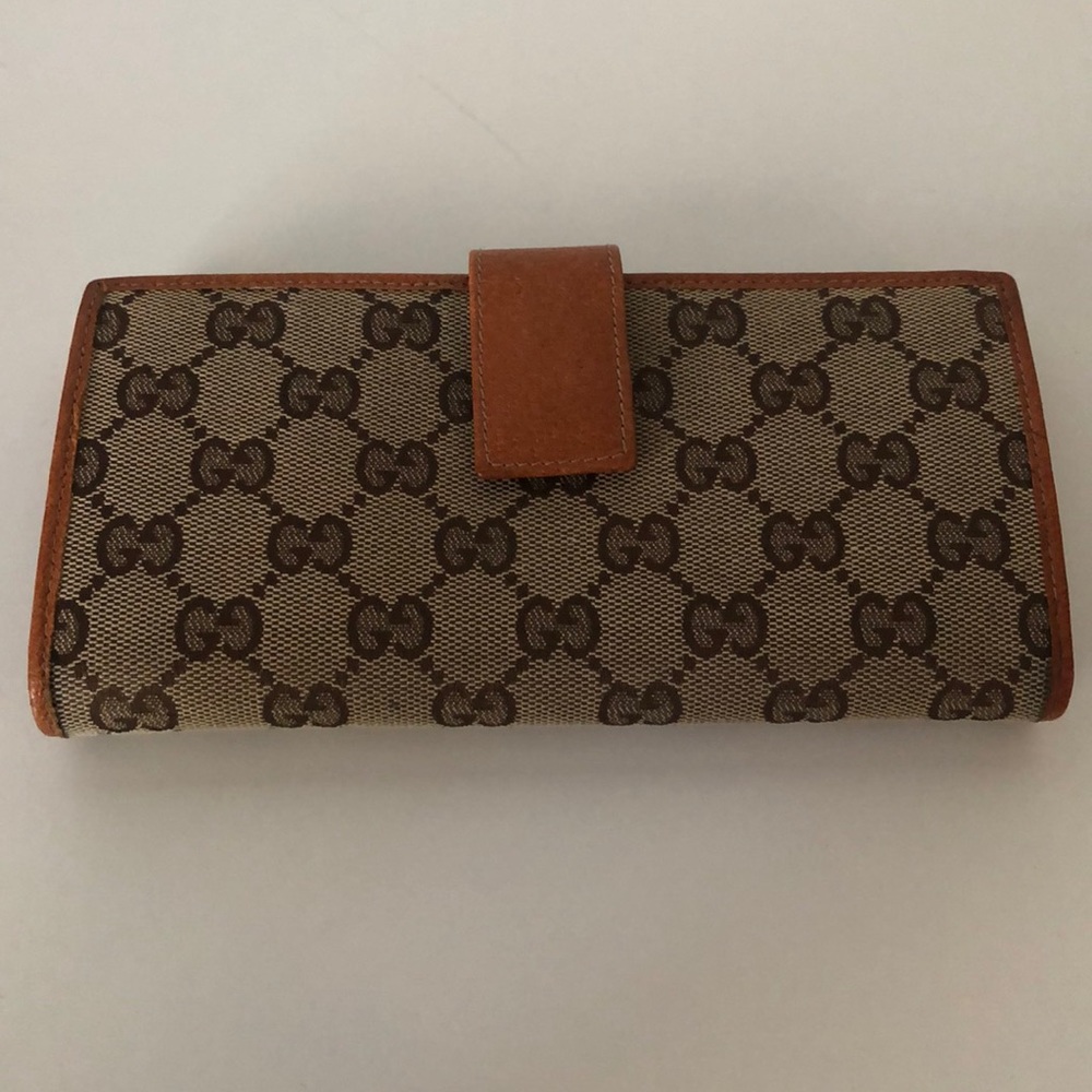 Gucci wallet